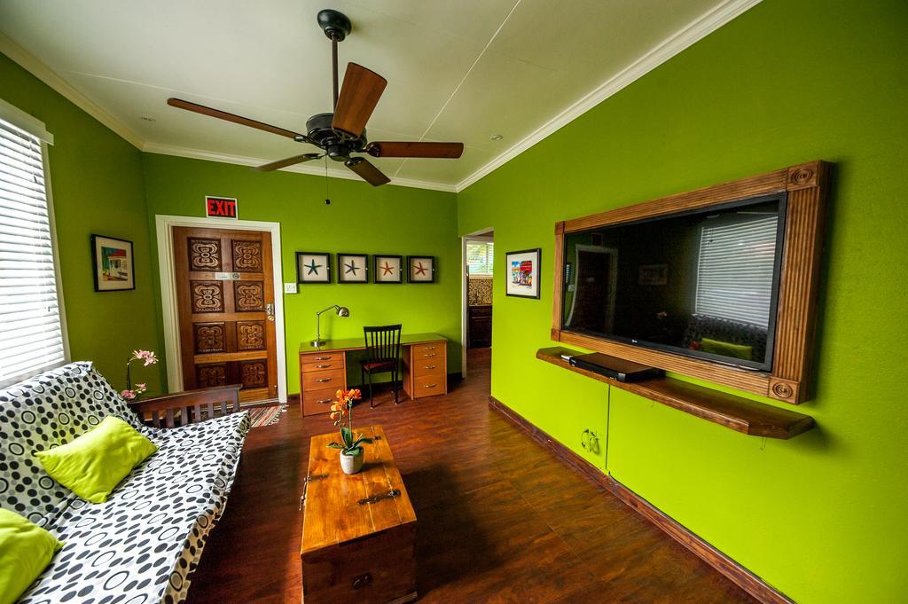 St. John Inn Cruz Bay Экстерьер фото