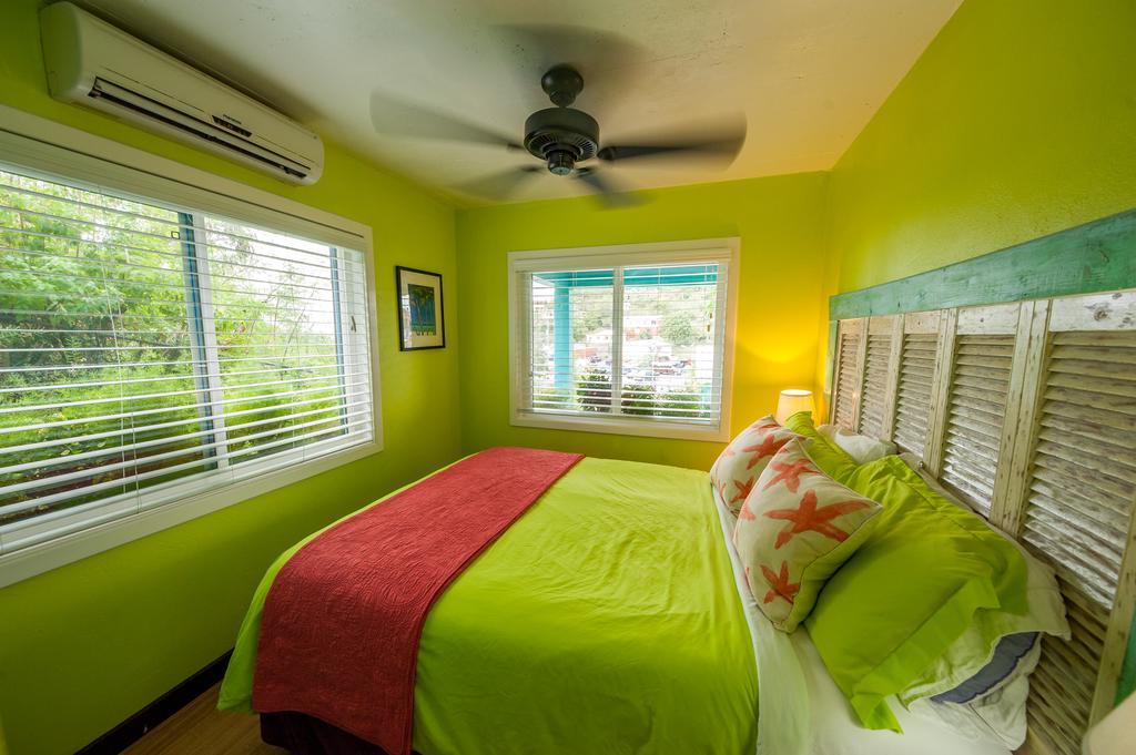 St. John Inn Cruz Bay Экстерьер фото